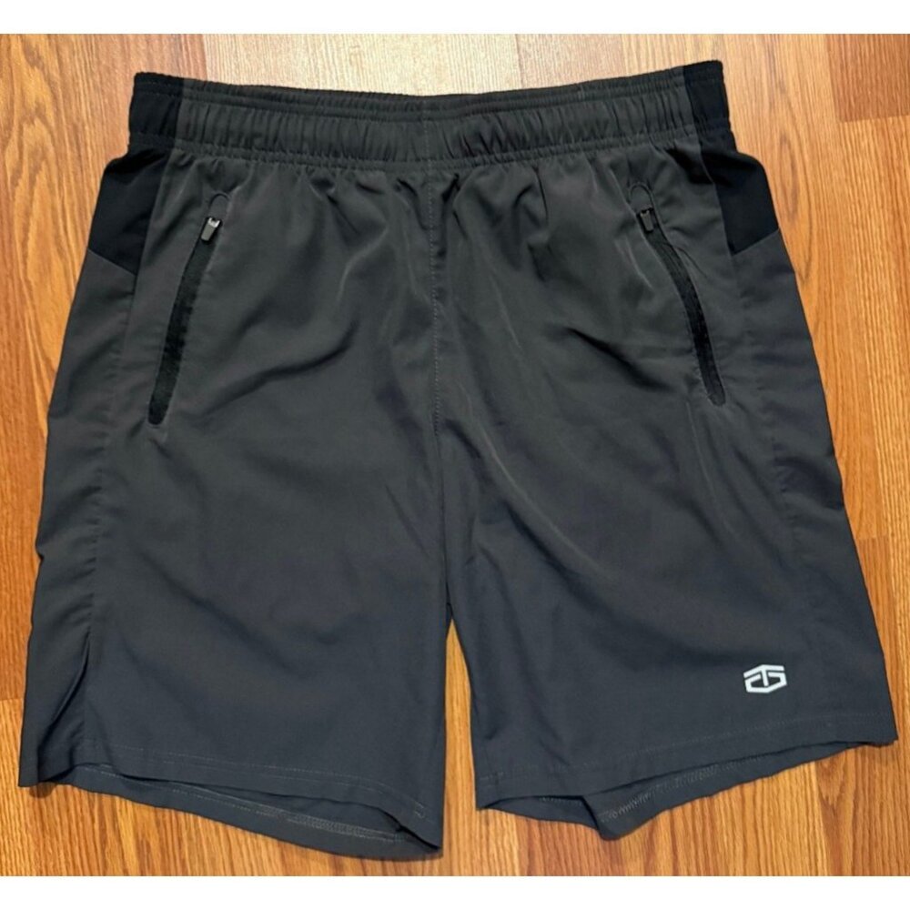 Tapout X WWE Shorts Mens M 8" Elastic Drawstring Zip Pockets UFC MMA